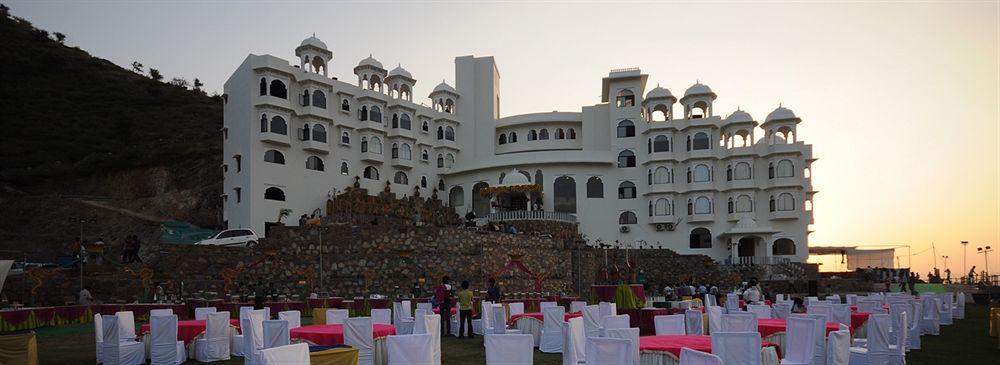 Bhairavgarh Palace Udaipur Esterno foto